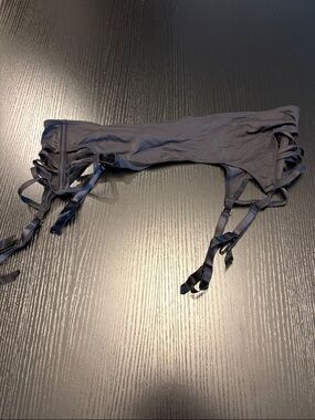 Silk & Satin Garter Belt - Size XL